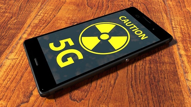“El 5G es una gran trampa para espiarnos, nos están engañando a todos”